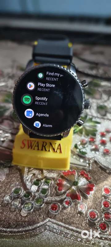 Fossil clearance smartwatch olx