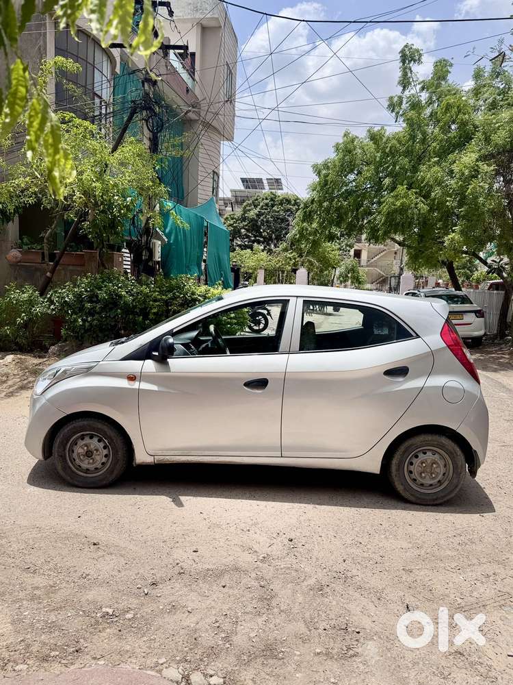 Hyundai Eon Era, 2016, Petrol