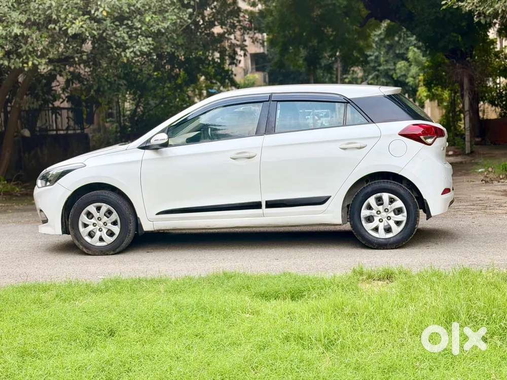 Hyundai Elite I20 [ ] 1.2 Sportz, 2014, Petrol