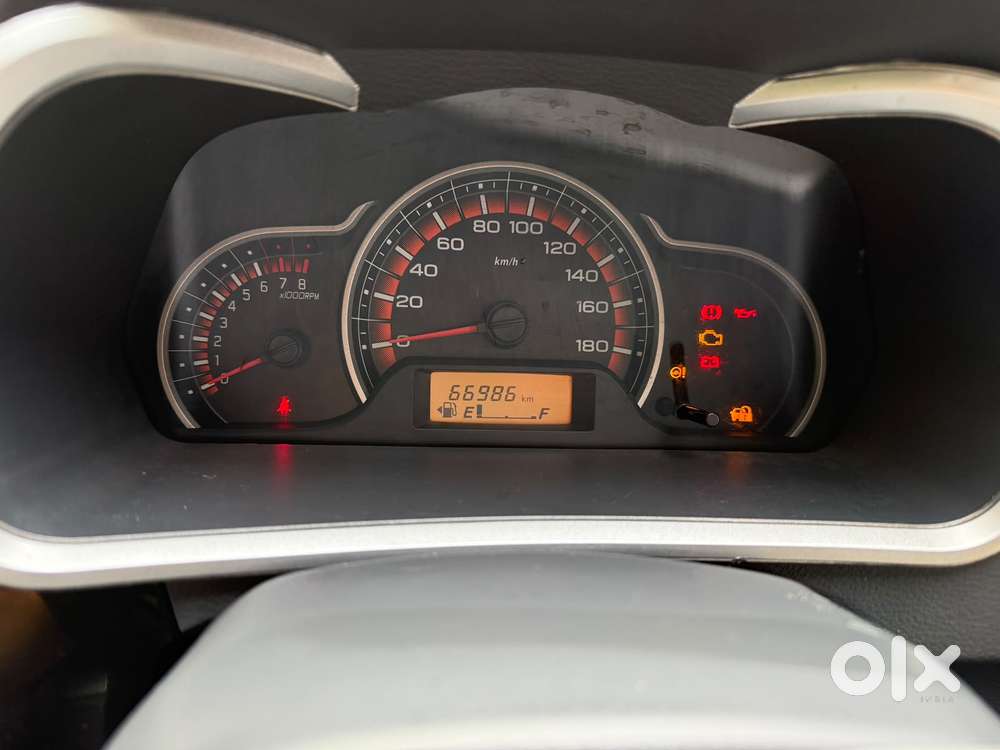 Maruti Suzuki Alto K10 Vxi, 2015, Petrol