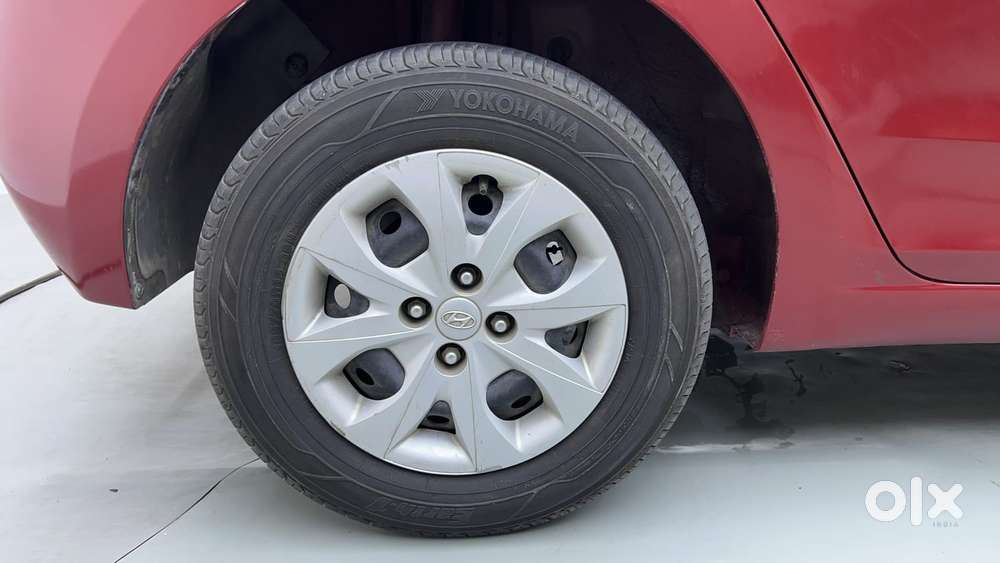 Hyundai Elite I20 1.2magna Executive At, 2018, Petrol