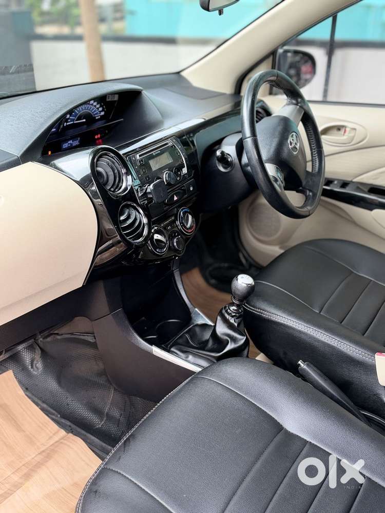 Toyota Etios Liva 1.4 Vxd Dual Tone, 2019, Diesel