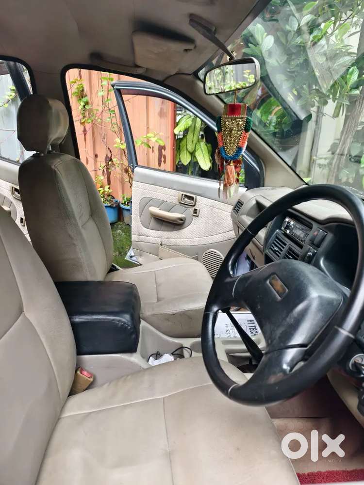 Chevrolet Tavera 2008 Car