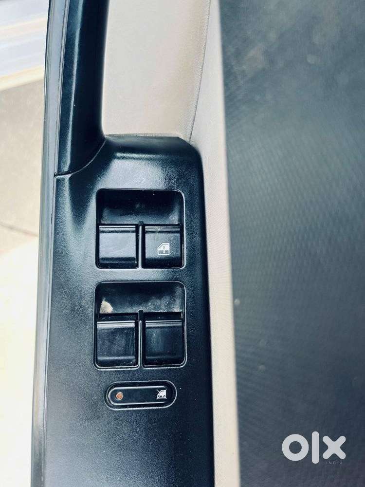 Tata Tiago Xz, 2019, Petrol