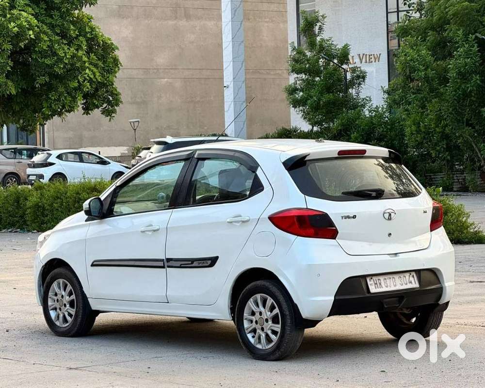 Tata Tiago Xz Opt, 2018, Petrol