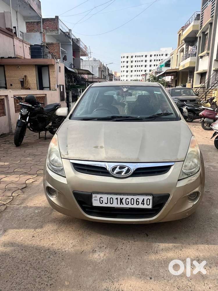 Hyundai I20 Magna Petrol 2010
