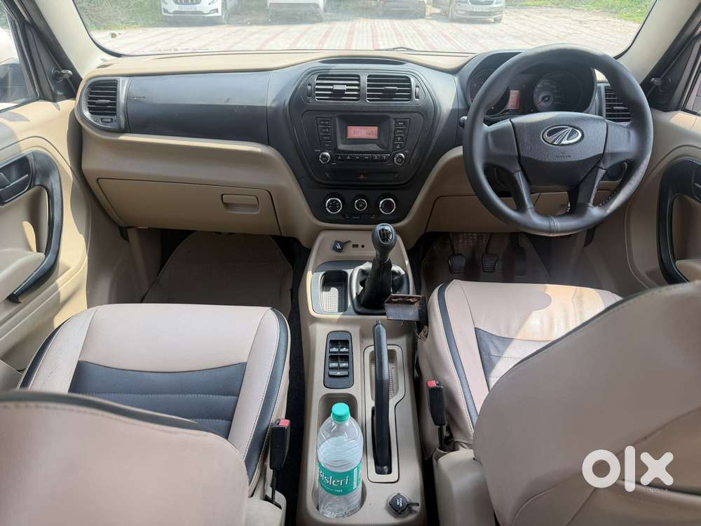 Mahindra Tuv 300 T6 Plus, 2017, Diesel