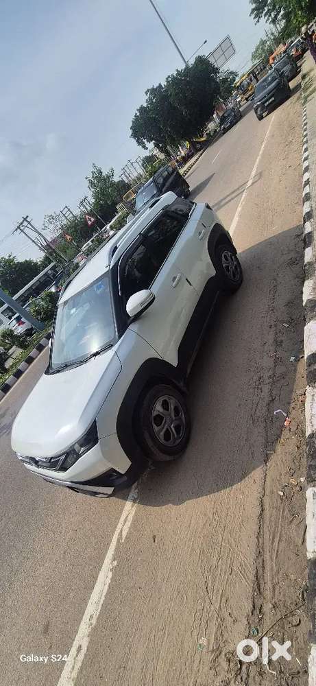 Maruti Suzuki Vitara 2022 With 1 Year Zero Dep Insurance Not Dealer
