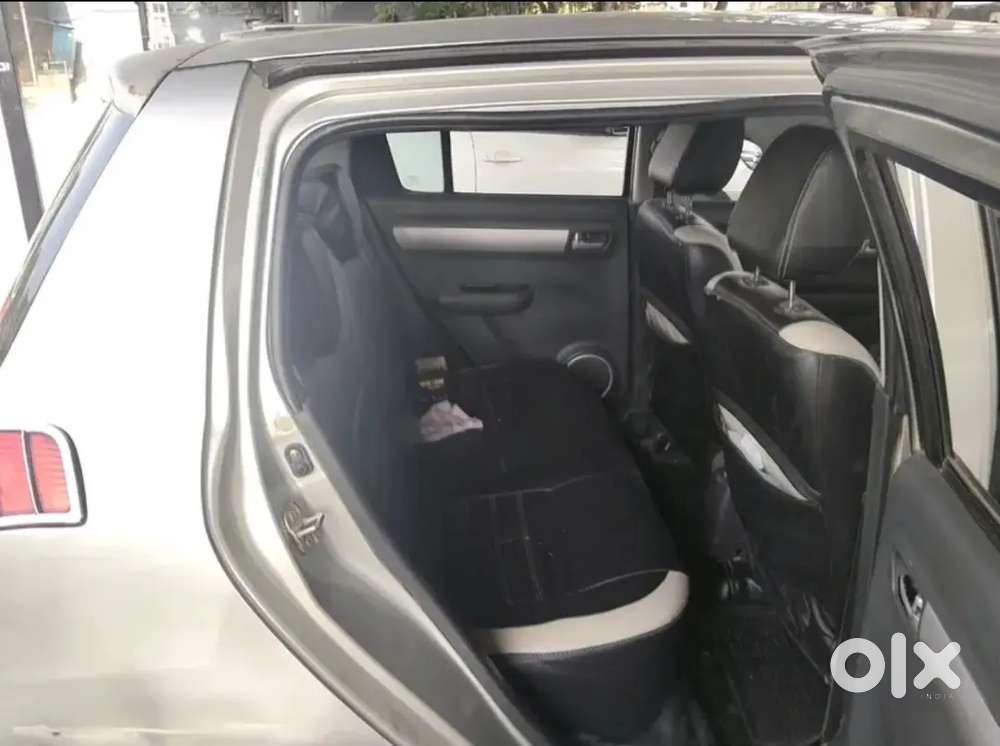 Maruti Suzuki Swift Vxi Petrol 2007