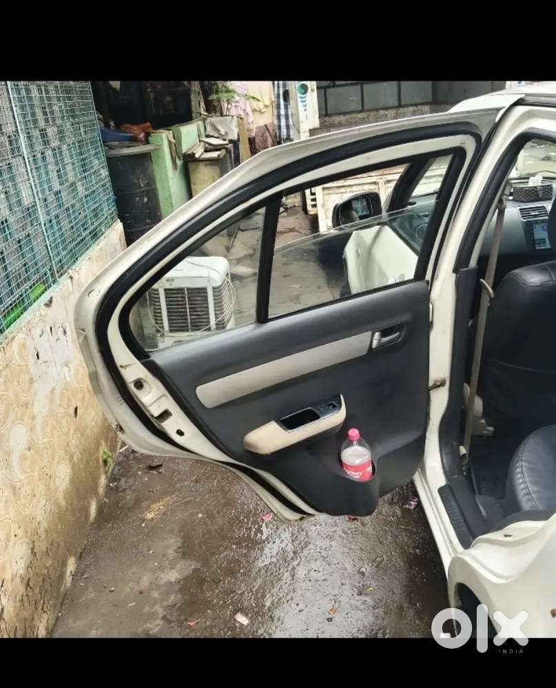Maruti Suzuki Dzire 1.2 2012