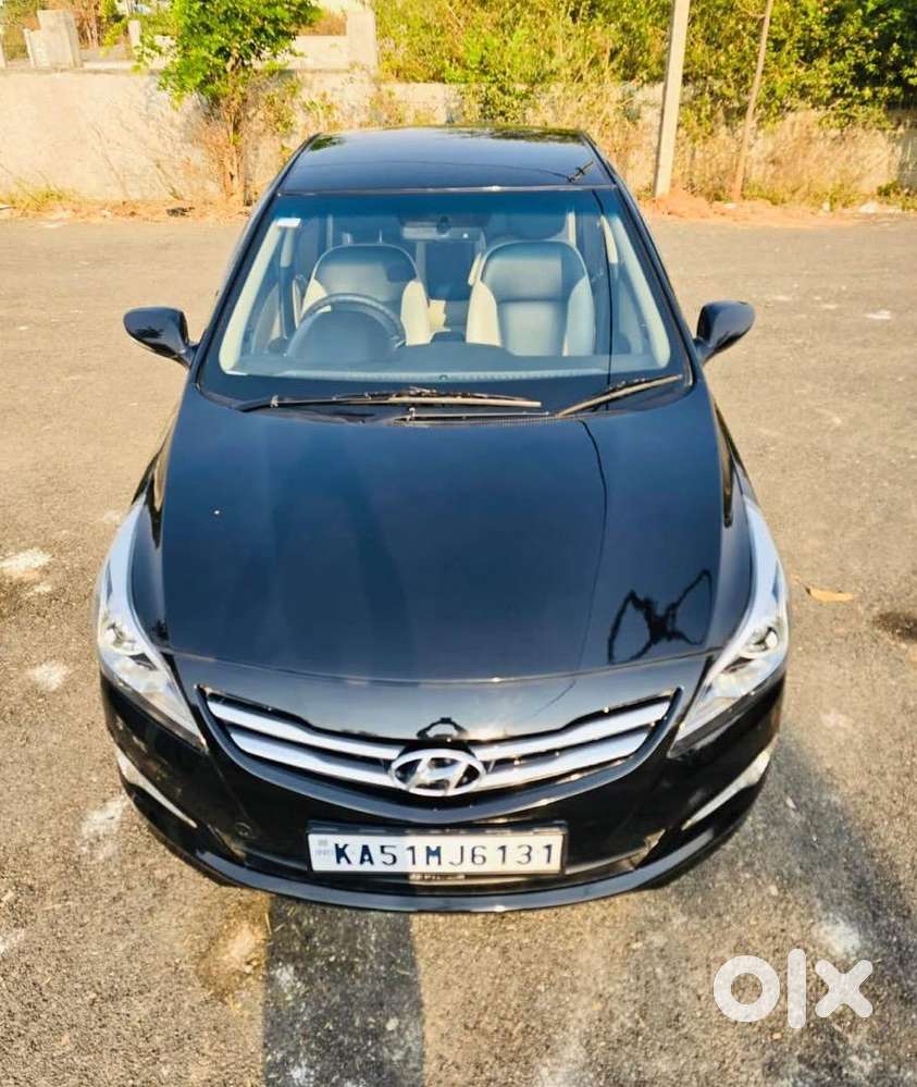Hyundai Petrol Manual 2016