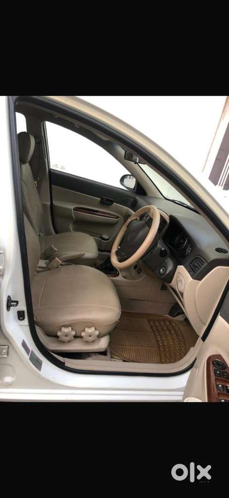 Hyundai Verna 2009 Diesel Well Maintained