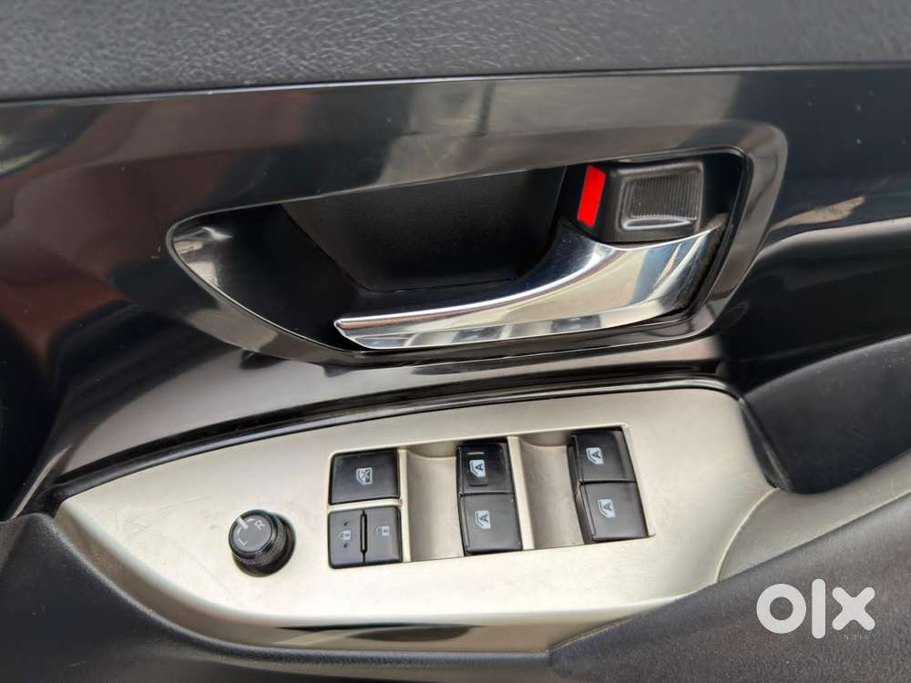 Toyota Innova Crysta 2.4 V, 2018, Diesel