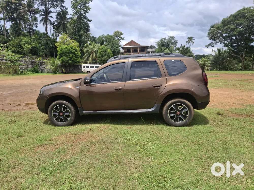 Renault Duster 2019 Diesel 120000 Km Driven. Single Owner.