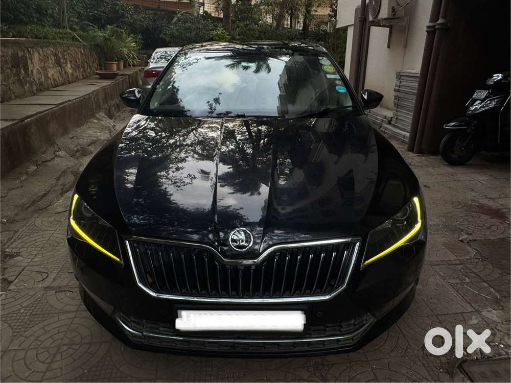 Skoda Superb Style 1.8 Tdi At