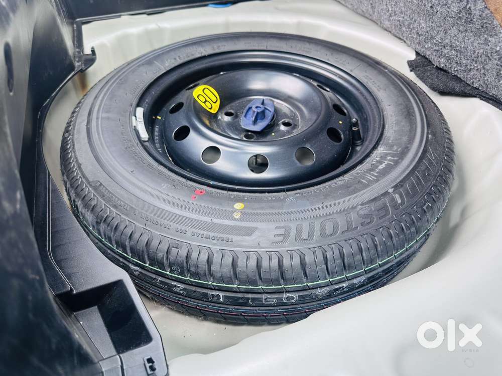 Maruti Suzuki Swift Zxi Plus Amt Dual Tone, 2022, Petrol