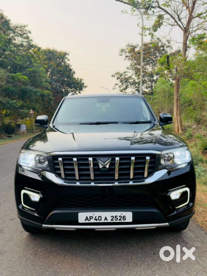 Mahindra Scorpio-n 2.2 Z6 Diesel Mt 7 Str, 2023, Diesel