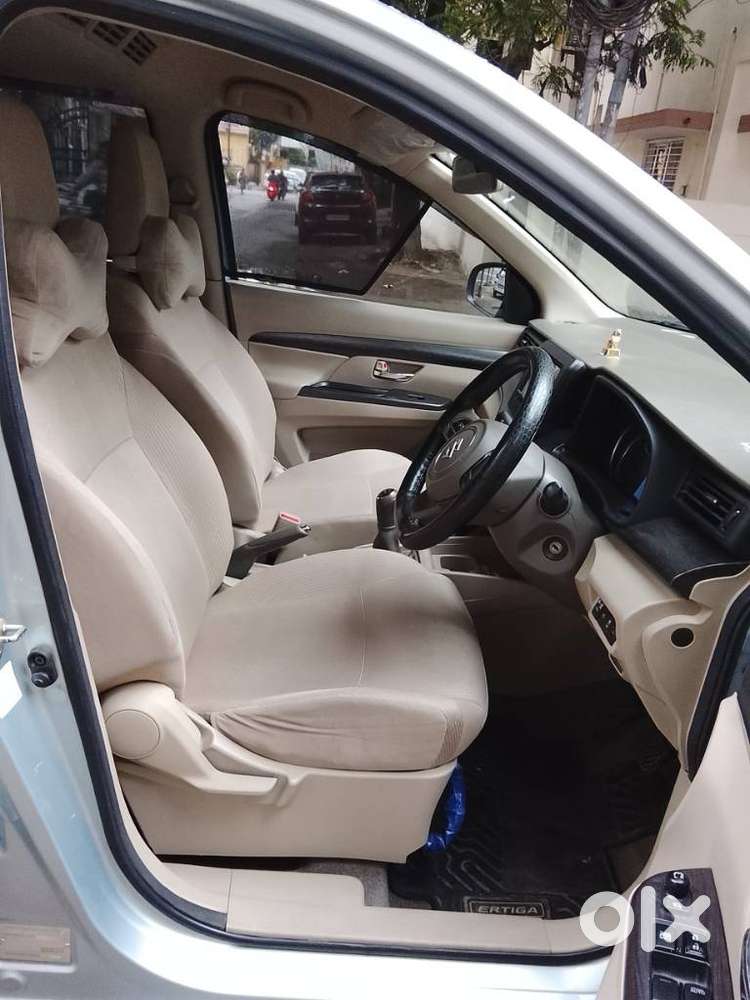 Maruti Suzuki Ertiga Vxi Cng, 2022, Cng & Hybrids