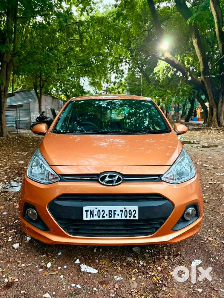 2016 Hyundai Grand I10  Only 8,000 Km Driven  Showroom Condition