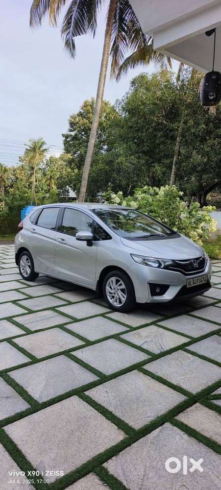 Honda Jazz V Automatic, 2017, Petrol