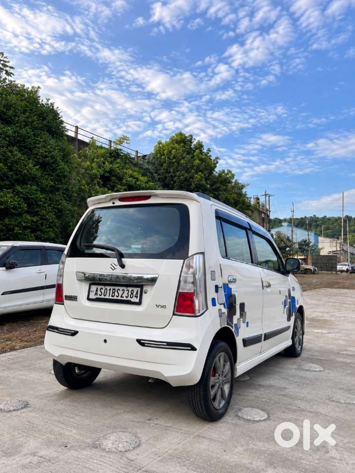 Maruti Suzuki Wagon R Stingray Vxi, 2015, Petrol