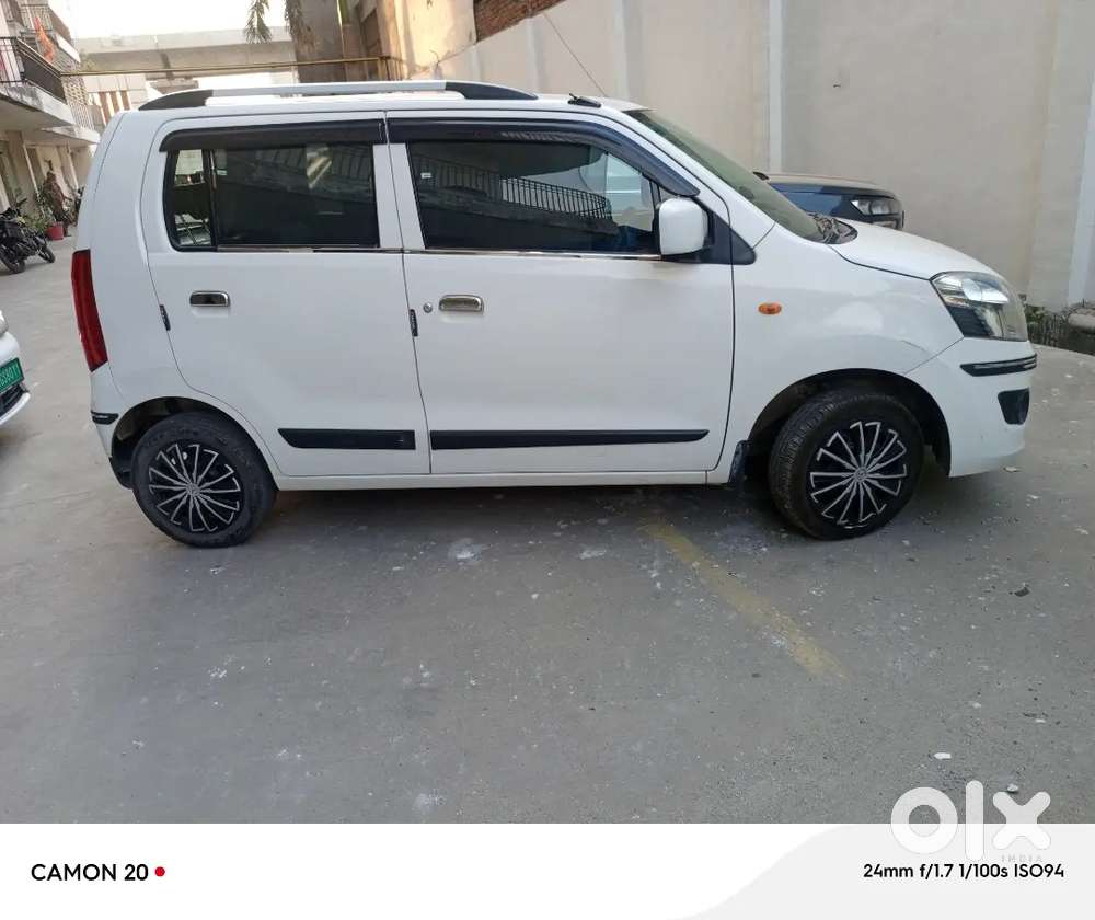Maruti Suzuki Wagon R 1.0 2015 Petrol Well Maintained