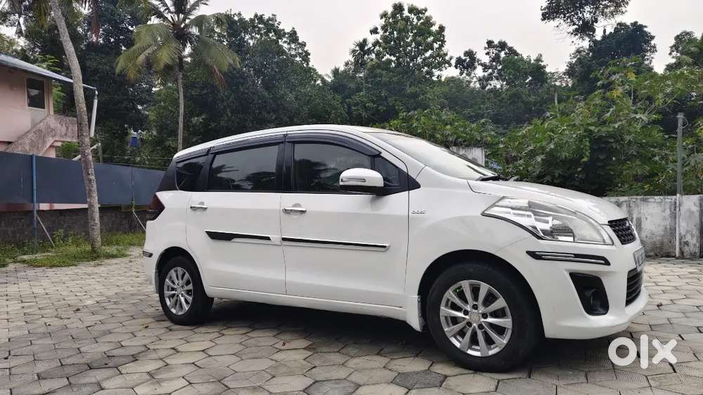 Maruti Suzuki Ertiga 2014 Diesel 136000 Km Driven