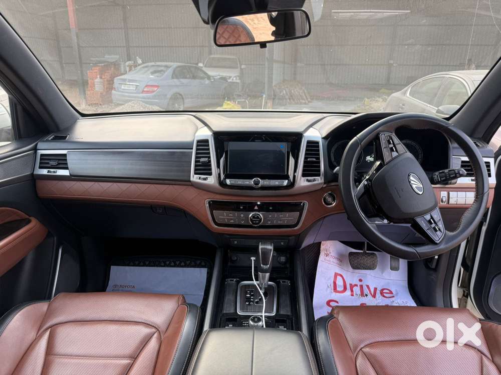 Mahindra Alturas G4 4x4 At, 2022, Diesel