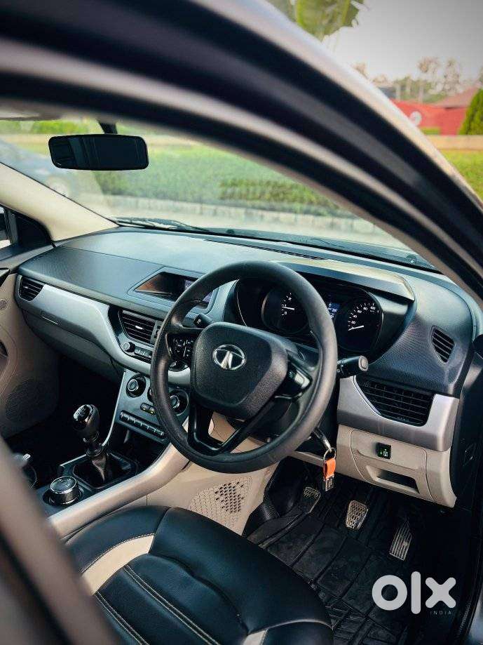 Tata Nexon 1.5 Revotorq Xm, 2018, Cng & Hybrids