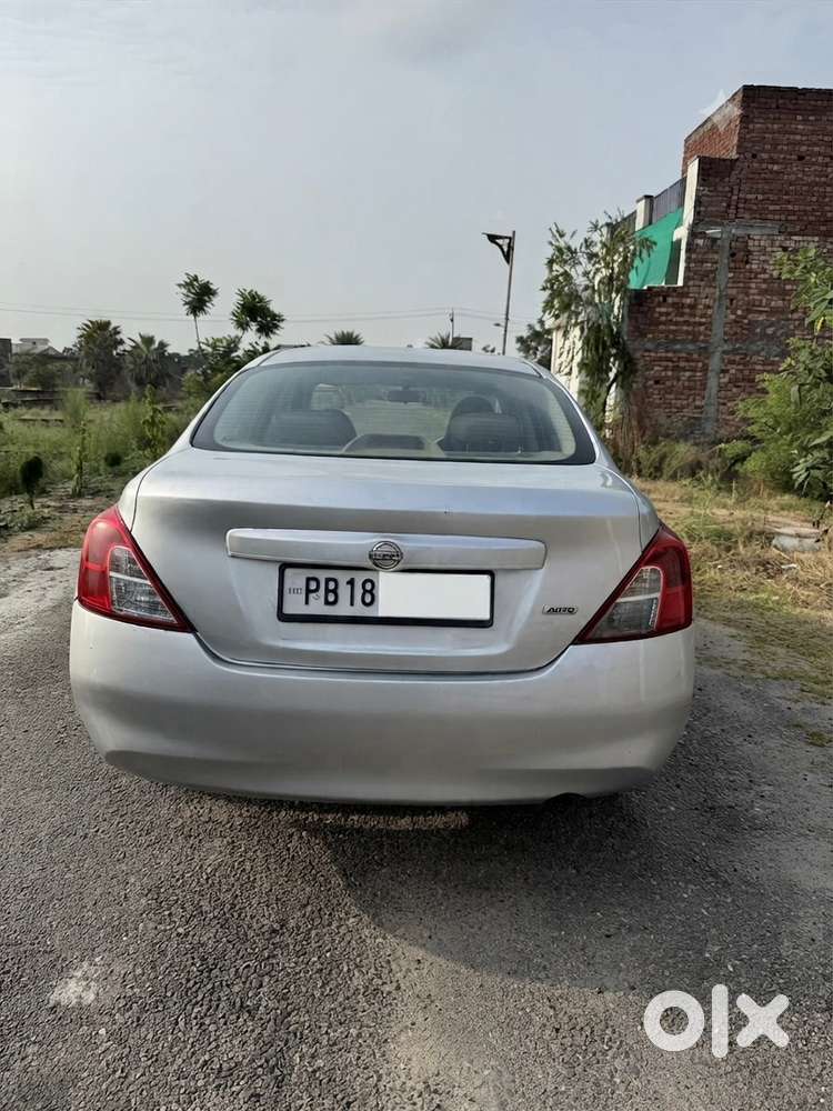 Nissan Sunny Petrol 2014