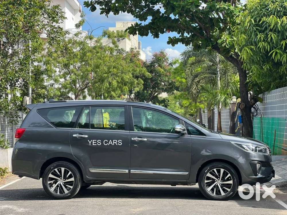Toyota Innova Crysta 2.8z Automatic, 2022, Diesel