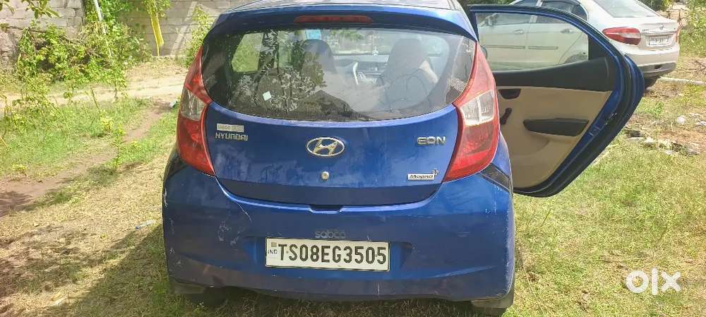 Hyundai Eon Magna + 2015