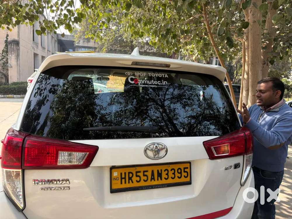 Toyota Innova Crysta 2023