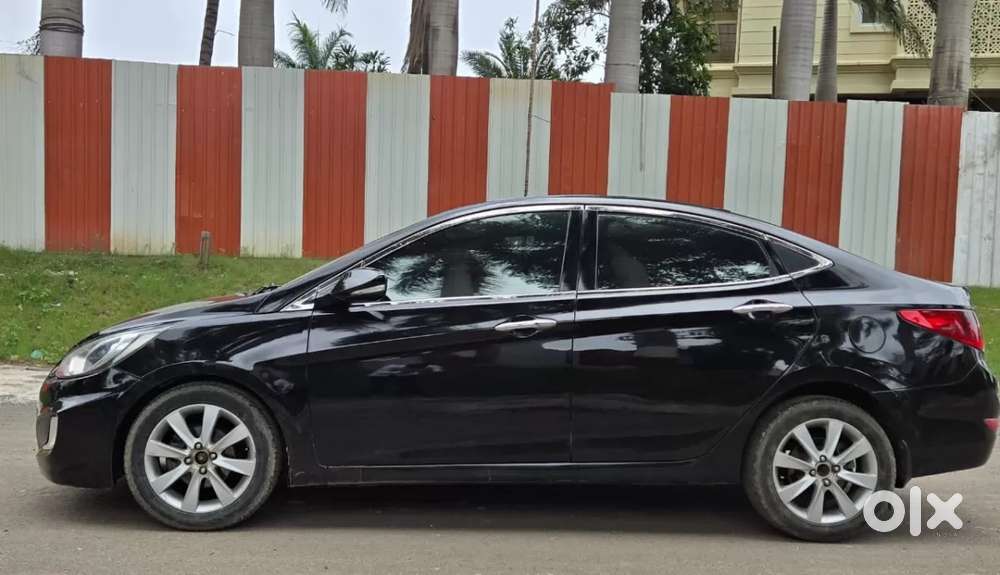 Hyundai Verna Fluidic 1.6 Crdi Sx Opt, 2012, Diesel