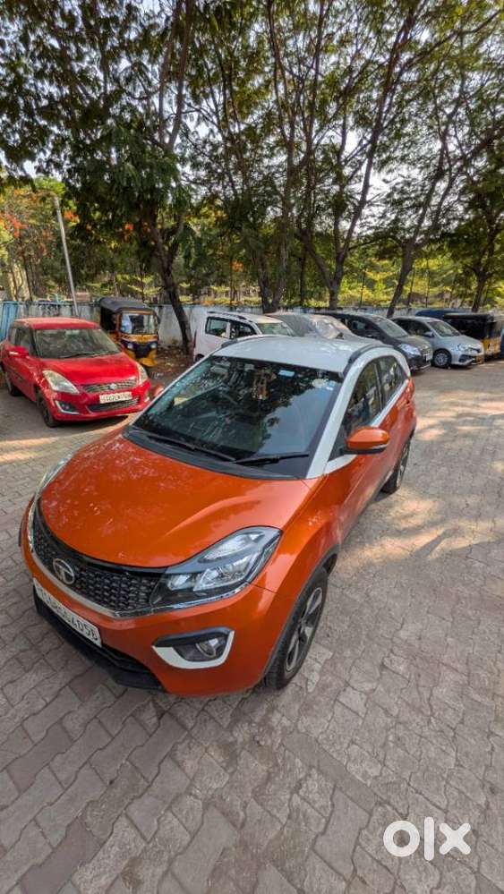 Tata Nexon 1.2 Revotron Xza Plus (o) Amt, 2018, Petrol