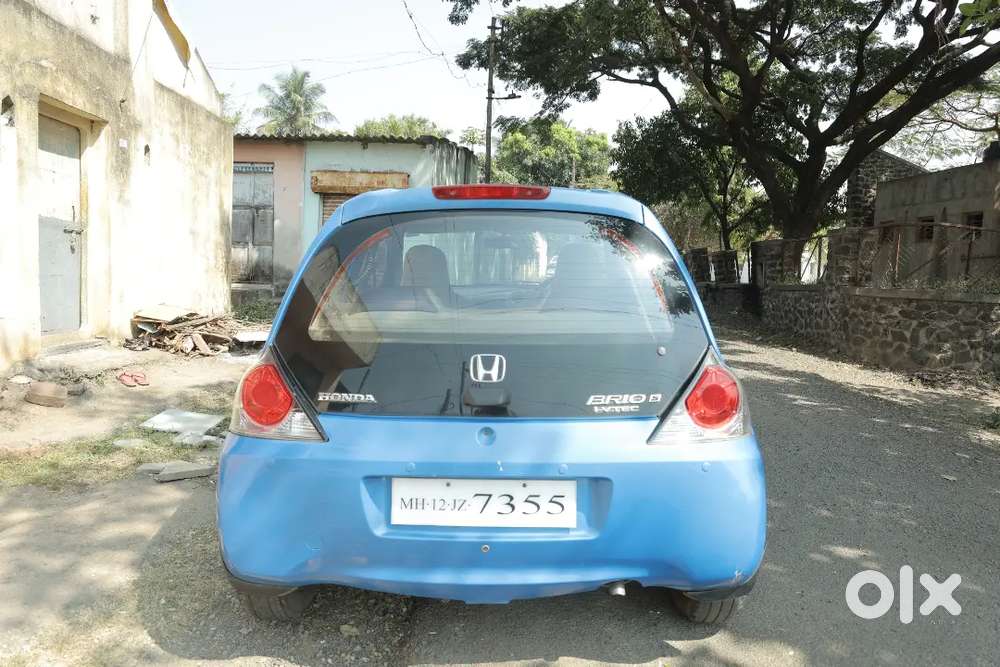 Honda Brio 2013 Petrol Urgent Sell