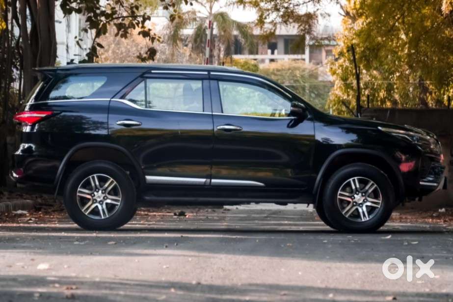 Toyota Fortuner 3.0 4x2 Automatic, 2025, Petrol