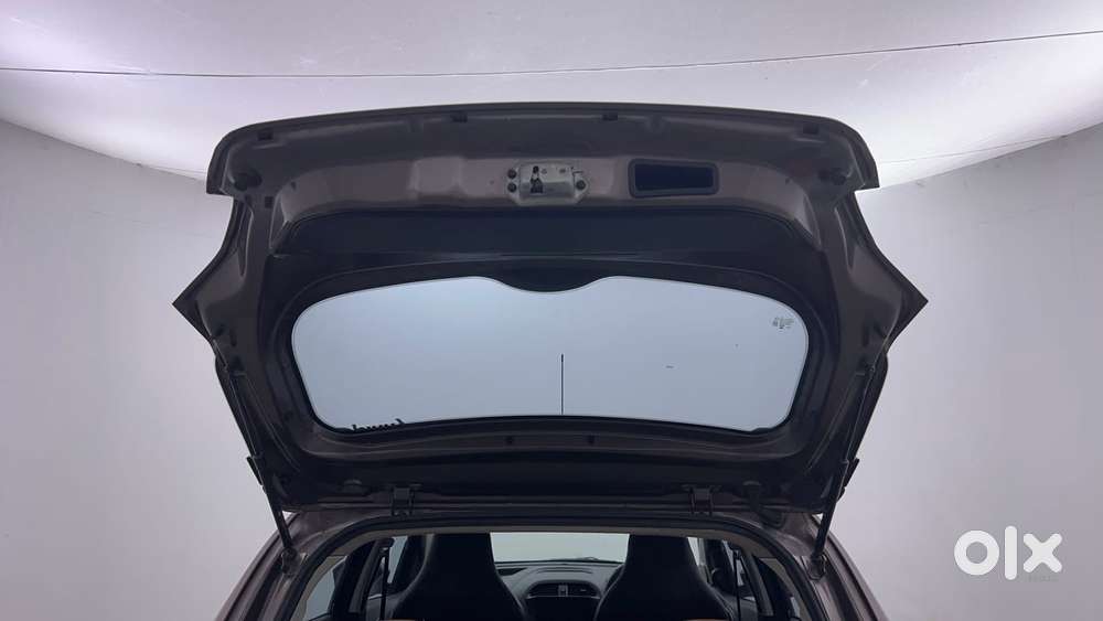 Tata Tiago 1.2 Revotron Xt, 2017, Petrol