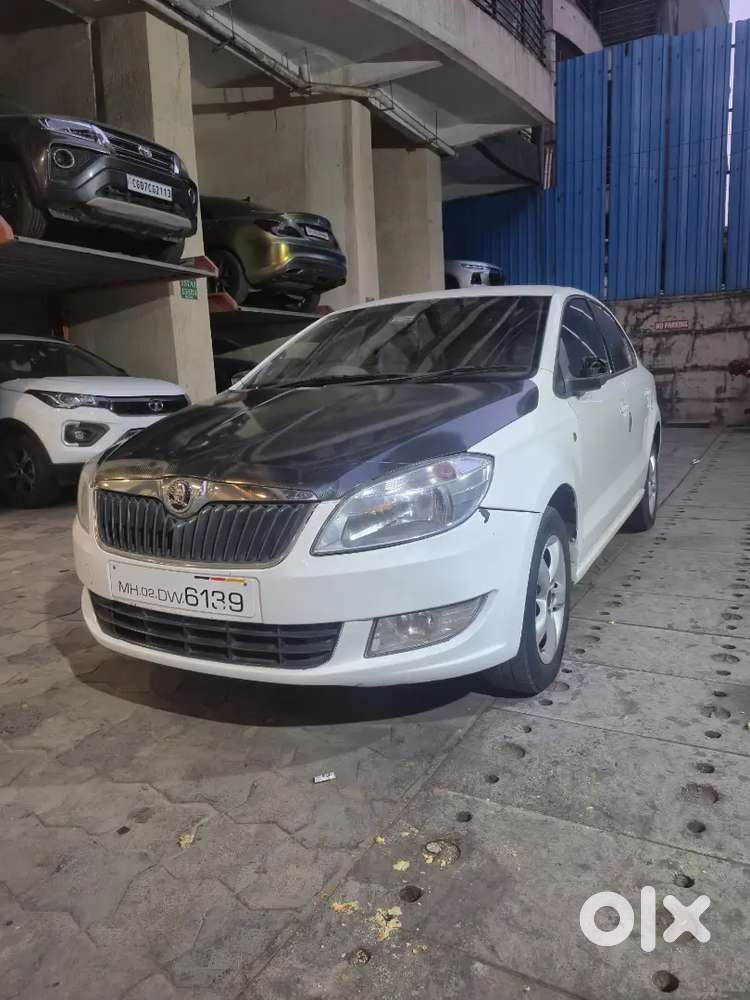 Skoda Rapid 2015 Petrol 104600 Km Driven