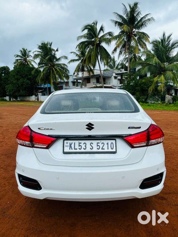 Maruti Suzuki Ciaz Smart Hybrid Alpha , 2021, Petrol