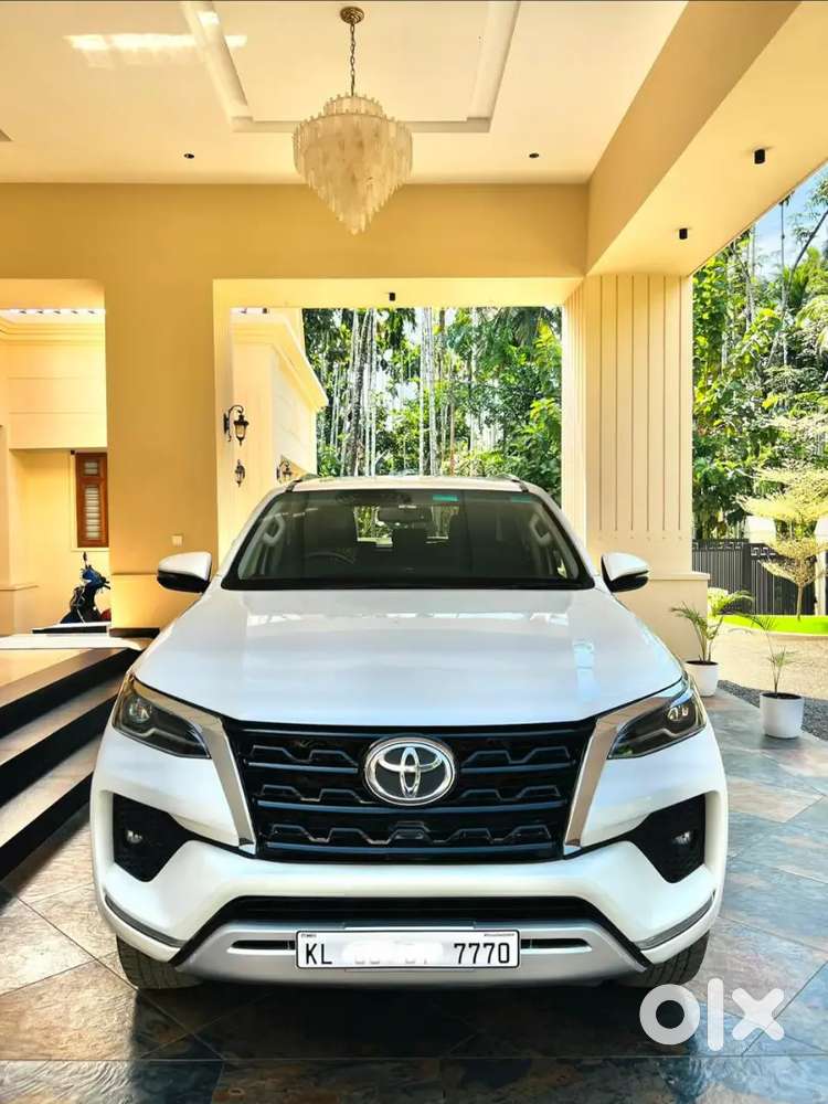 Toyota Fortuner 2022 4x2 At Diesel