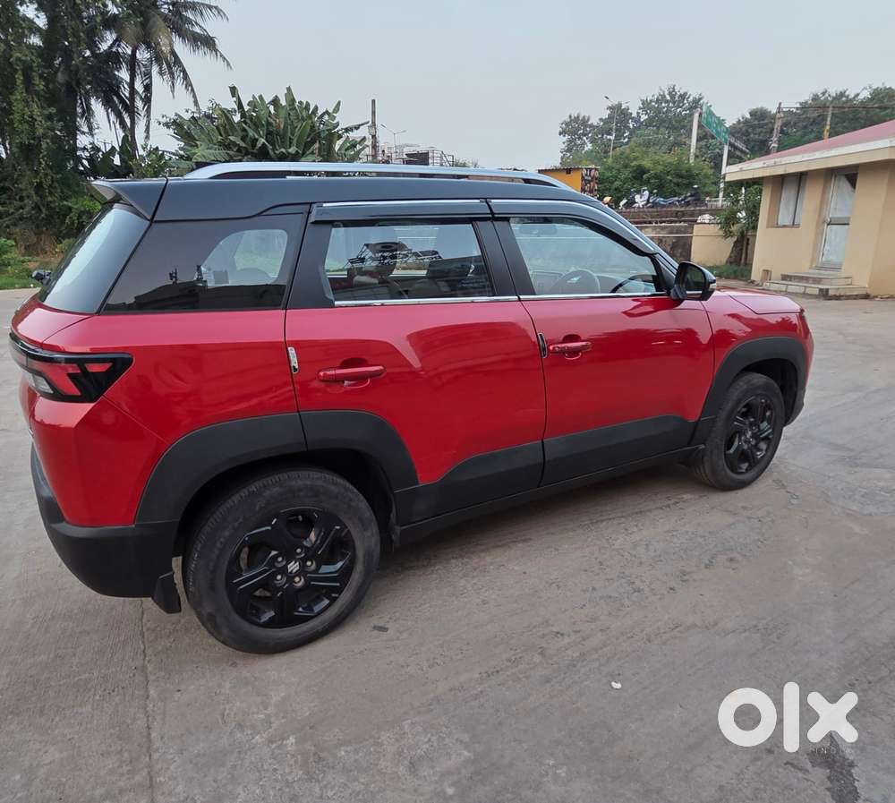 Maruti Suzuki Brezza 1.5 Zxi Smart Hybrid Dual Tone, 2023, Petrol