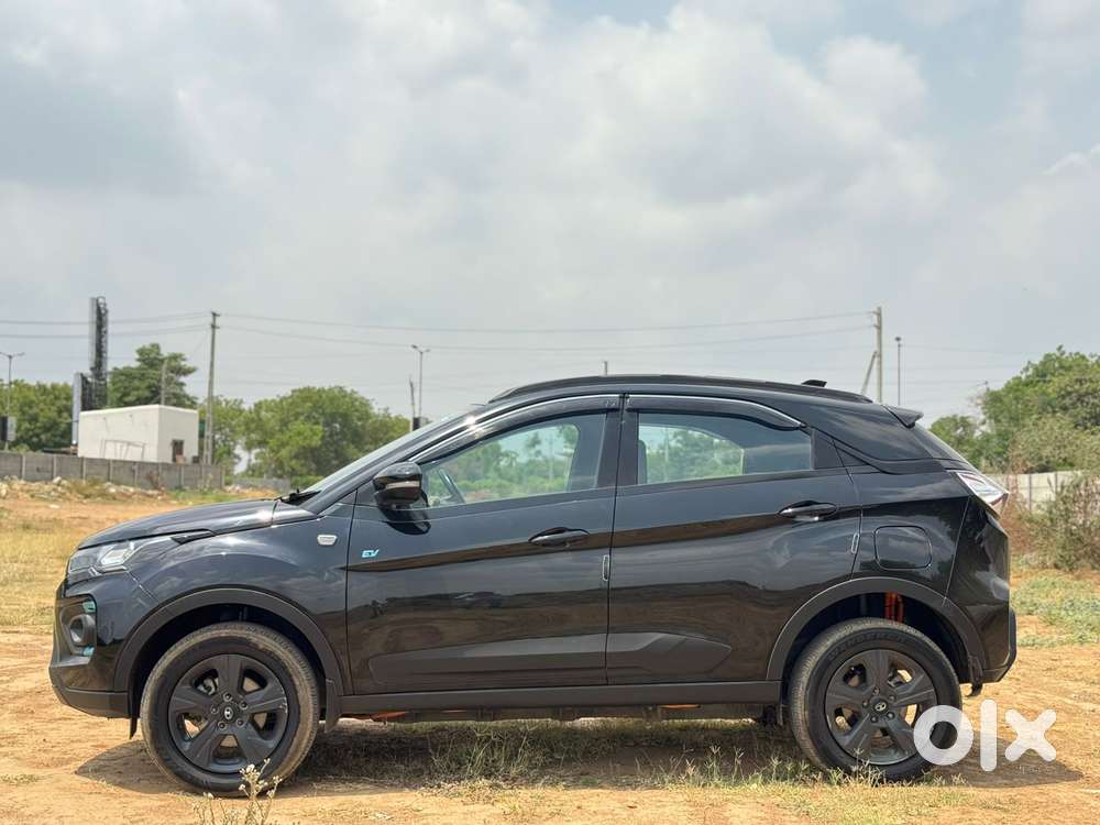 Tata Nexon Ev Xz Plus Dark Edition, 2023, Electric