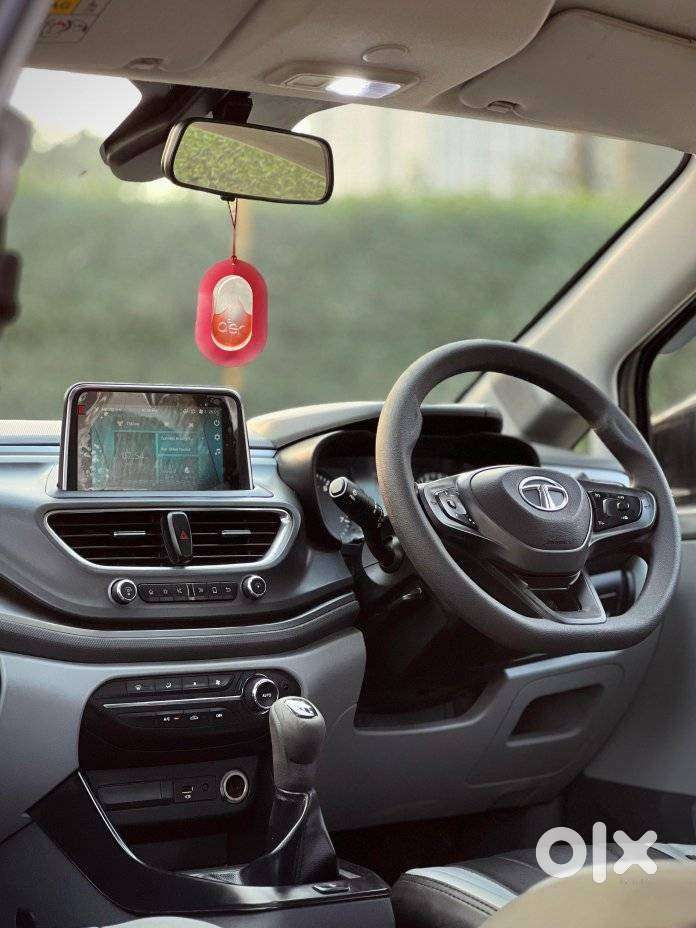 Tata Altroz 1.2 Xt, 2020, Petrol