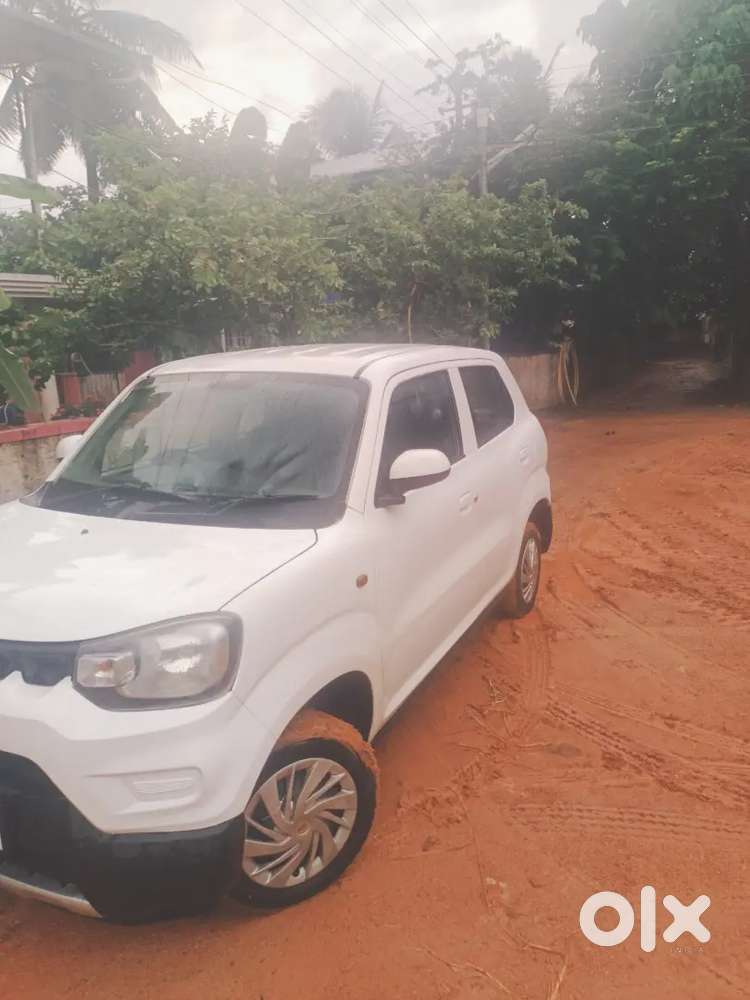 Maruti Suzuki / S - Presso / 1.0 Lxi Cng