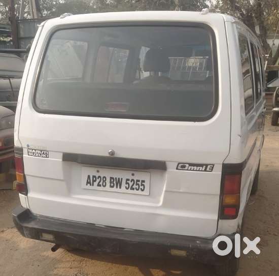 Maruti Suzuki Omni 8 Seater, 2013, Cng & Hybrids