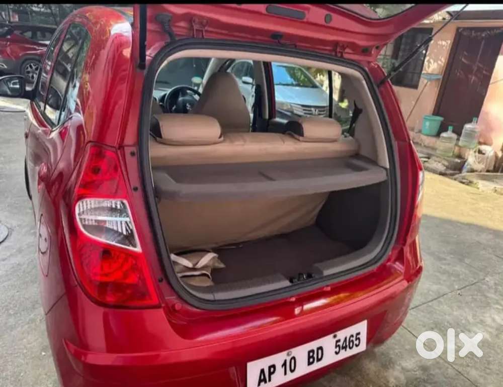 Hyundai I10 2011 Petrol 81000 Km Driven