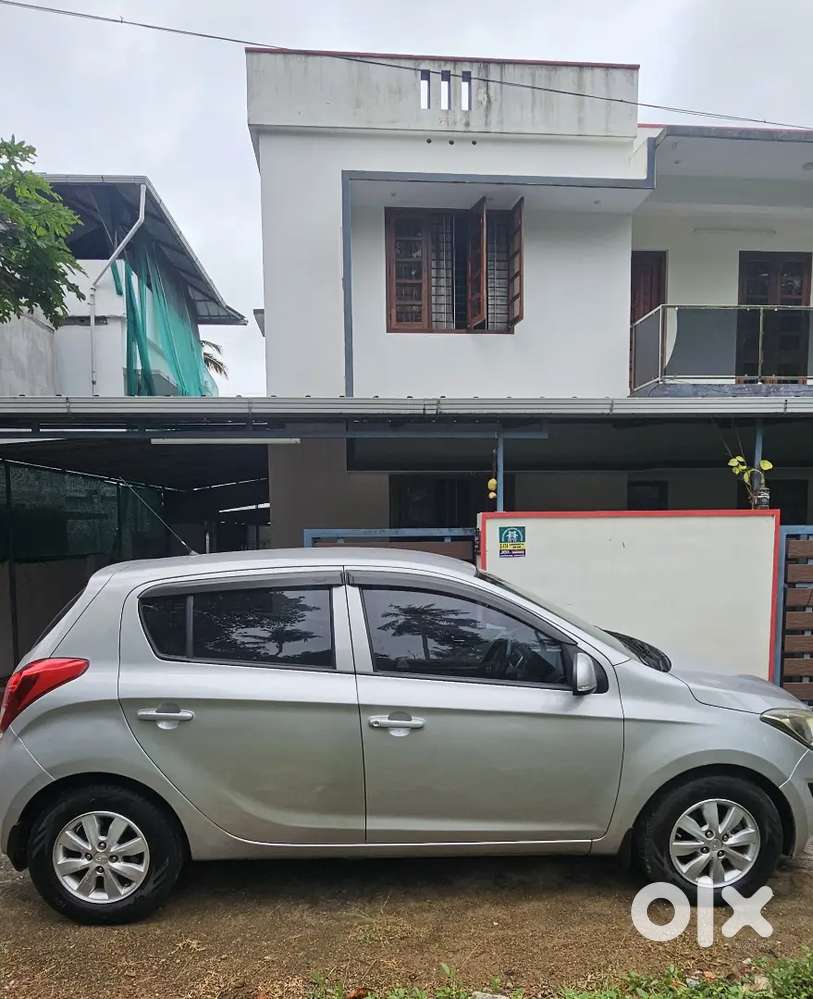 Hyundai I20 Asta At 2012