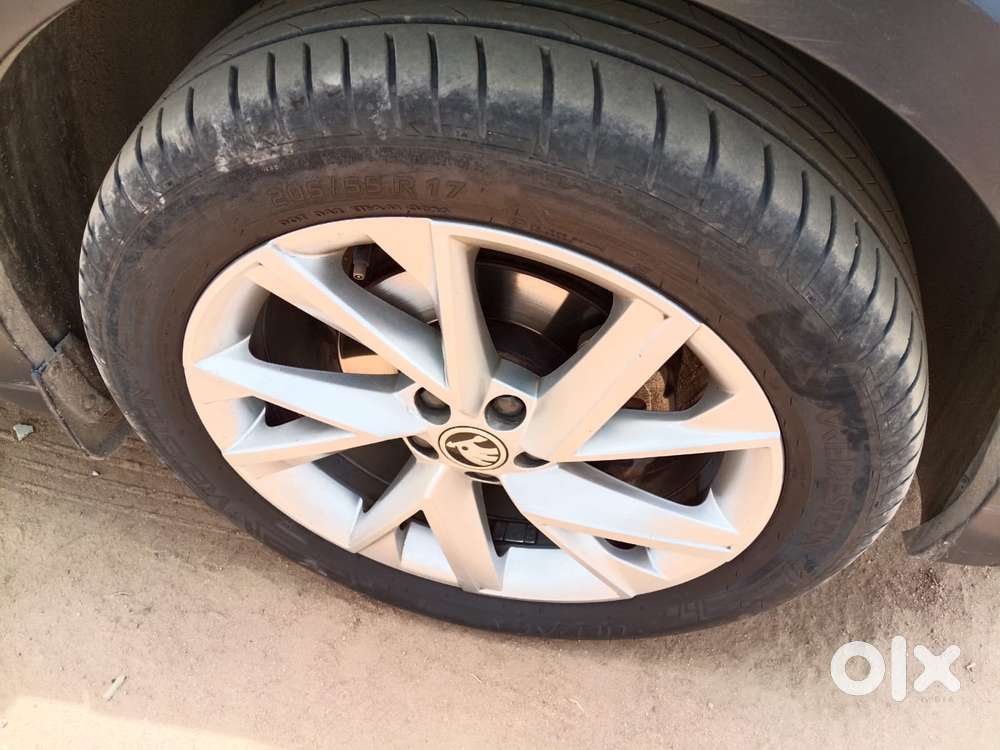 Skoda Kushaq Style 1.0l Tsi At, 2024, Petrol