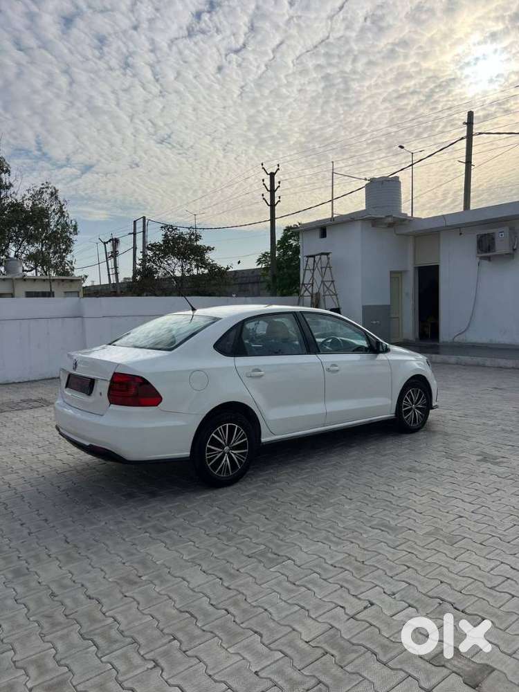 Volkswagen Vento 1.2l Tsi Highline Plus At Petrol, 2020, Petrol